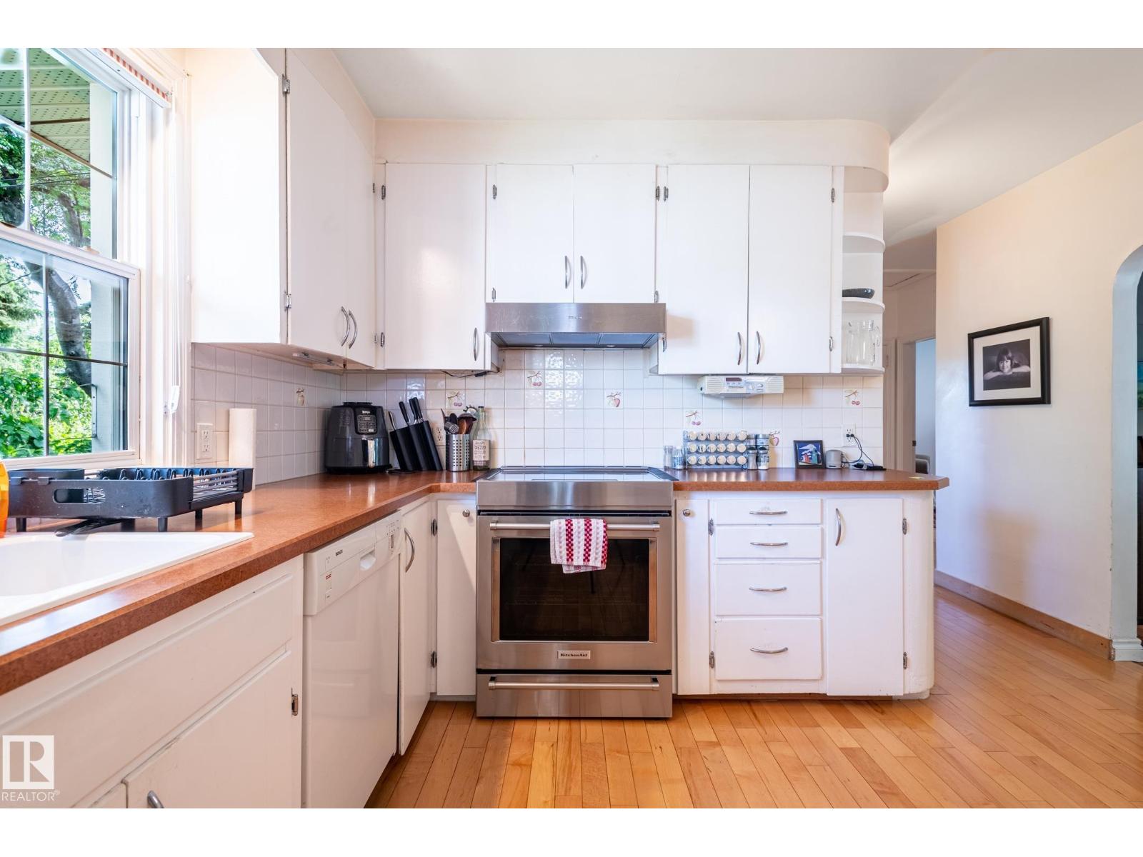 11634 74 Av NW NW, Edmonton, Alberta  T6G 0G2 - Photo 15 - E4496208