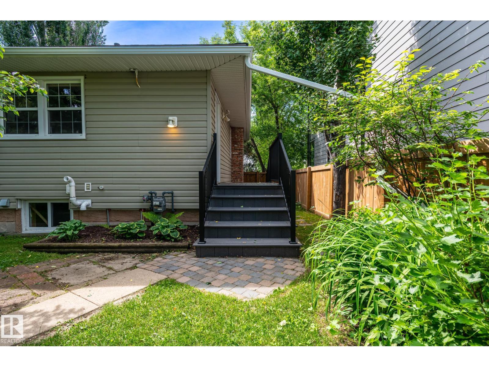 11634 74 Av NW NW, Edmonton, Alberta  T6G 0G2 - Photo 35 - E4496208