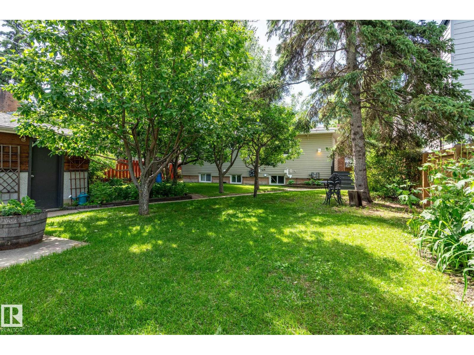 11634 74 Av NW NW, Edmonton, Alberta  T6G 0G2 - Photo 36 - E4496208