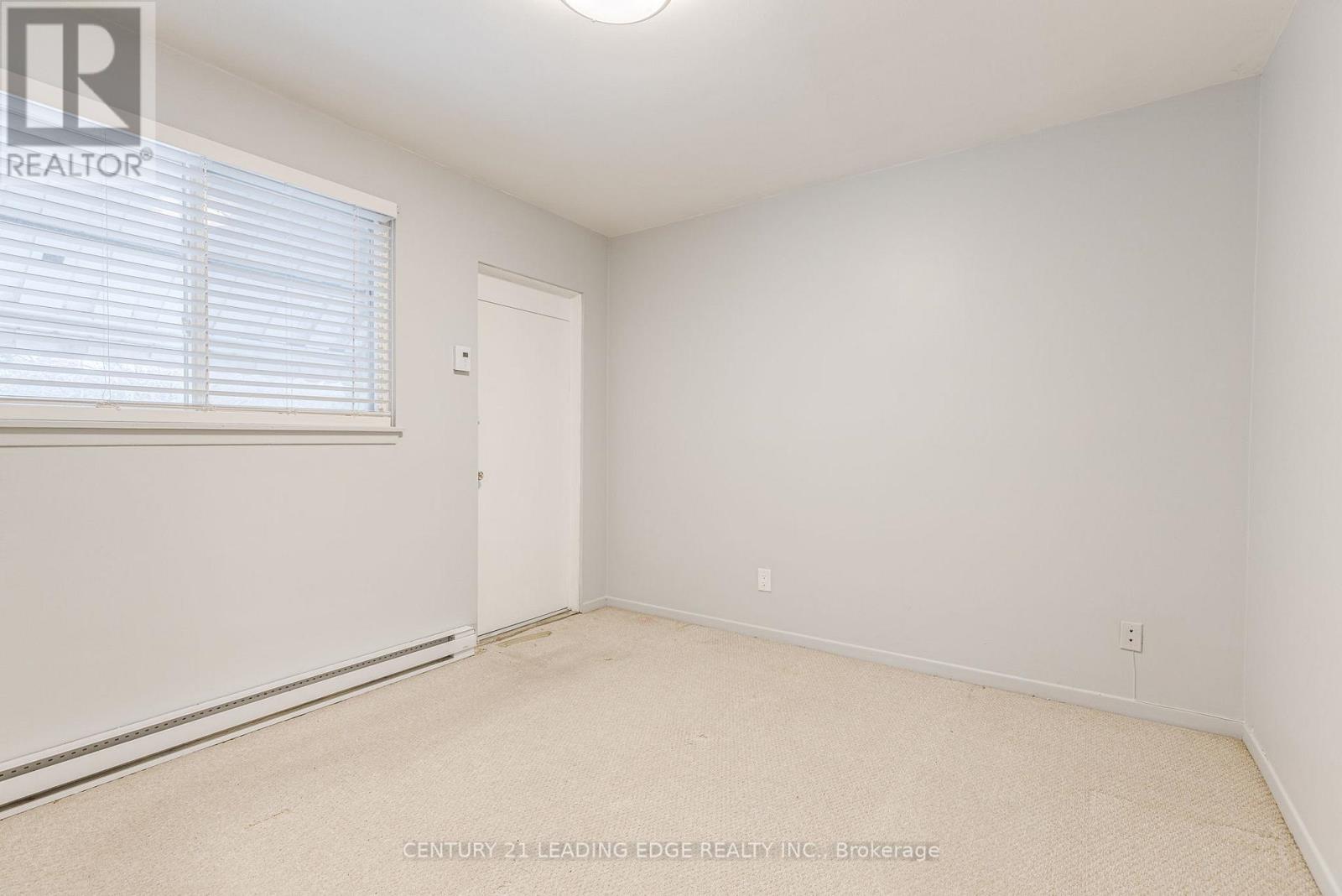 1 - 796 Midland Avenue, Toronto, Ontario  M1K 4E7 - Photo 13 - E13480554
