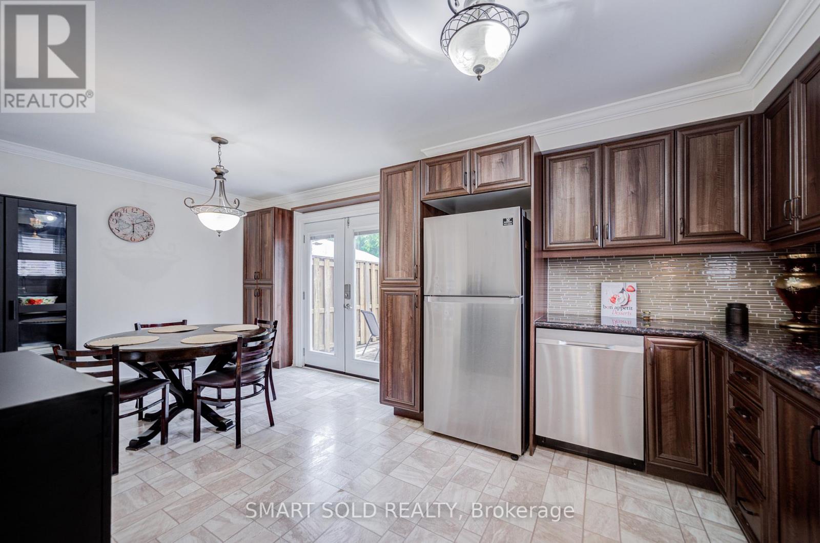 255 Cedar Avenue, Richmond Hill, Ontario  L4C 2B3 - Photo 20 - N13496994