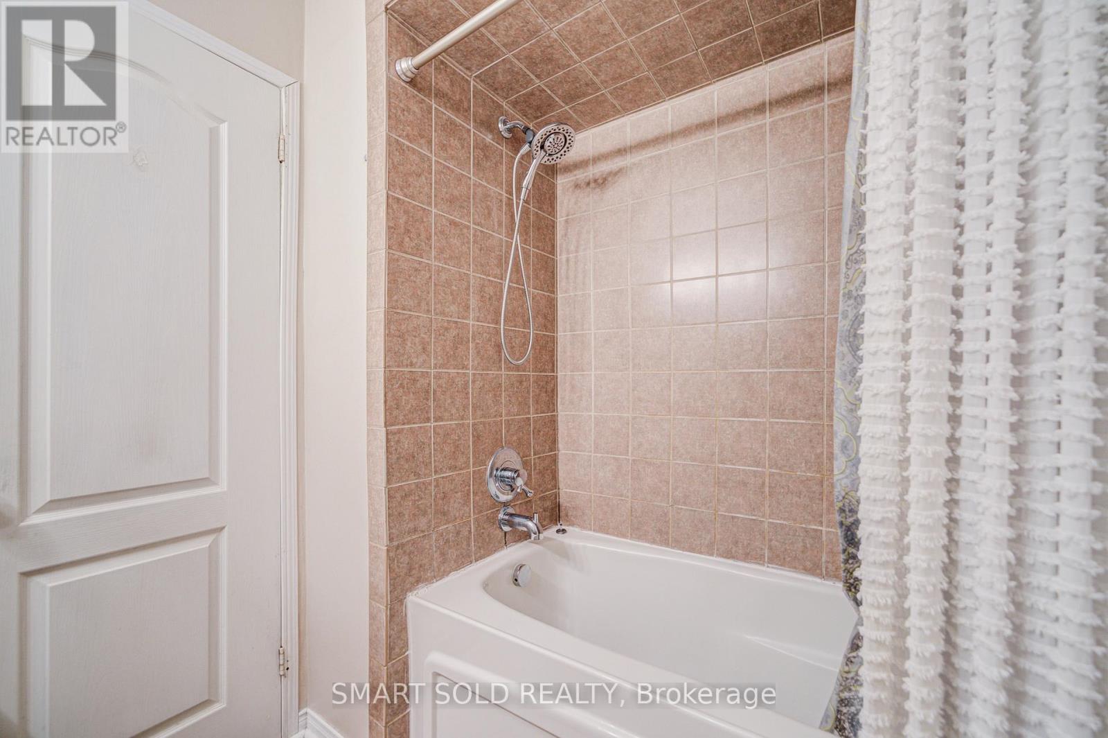 255 Cedar Avenue, Richmond Hill, Ontario  L4C 2B3 - Photo 29 - N13496994