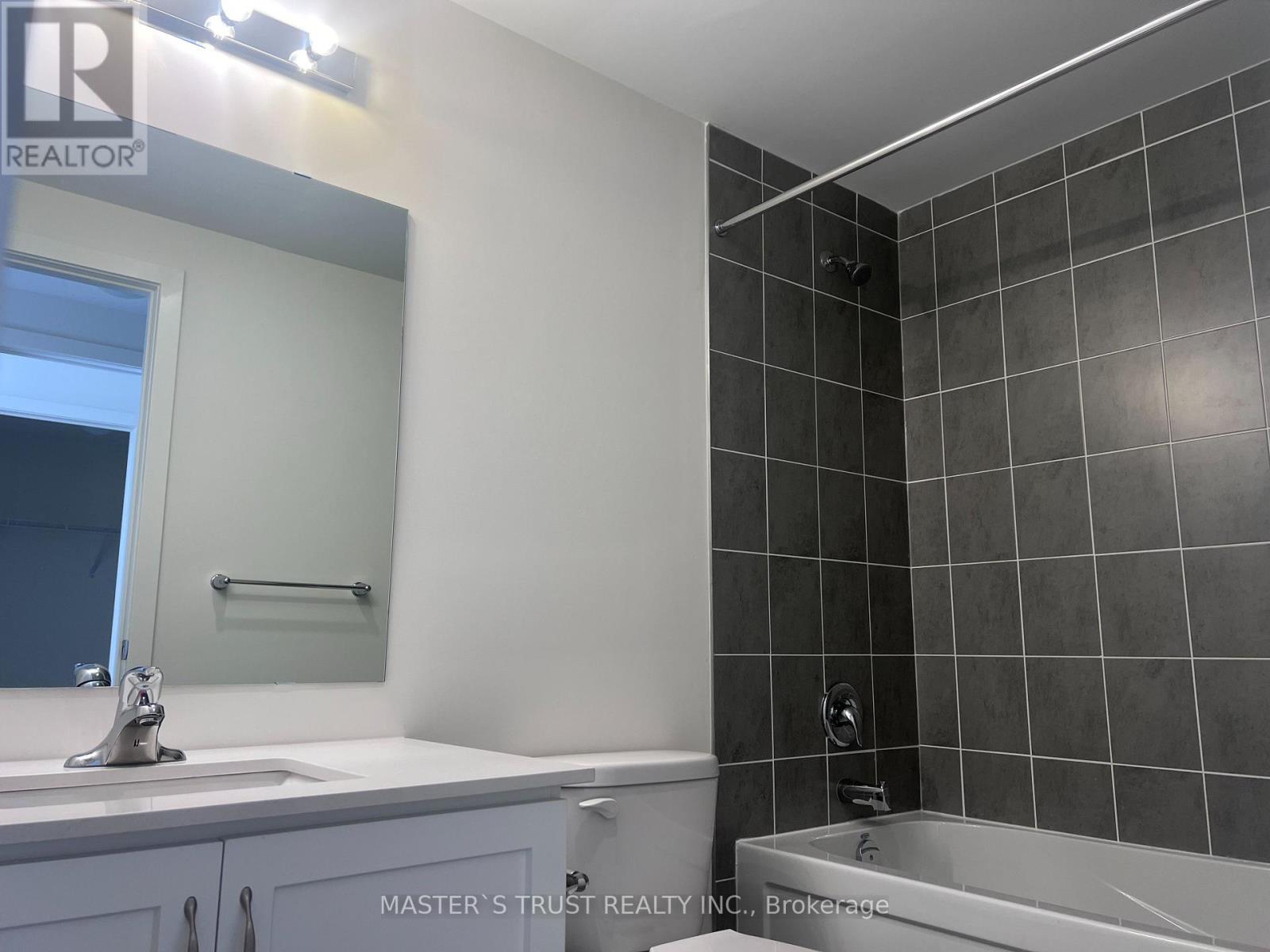1203 - 56 Elizabeth Street S, Richmond Hill, Ontario  L4C 5W2 - Photo 3 - N13496996