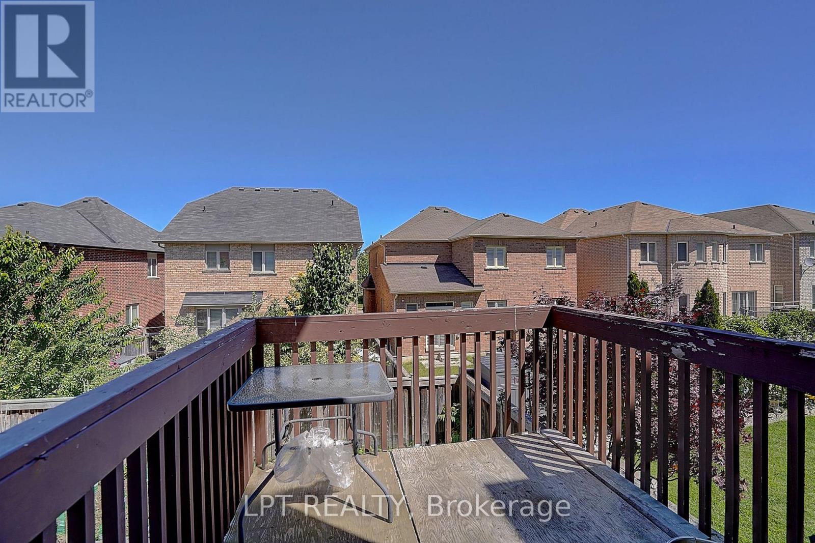 1168 Mctavish Drive, Newmarket, Ontario  L3X 0A7 - Photo 13 - N13497026