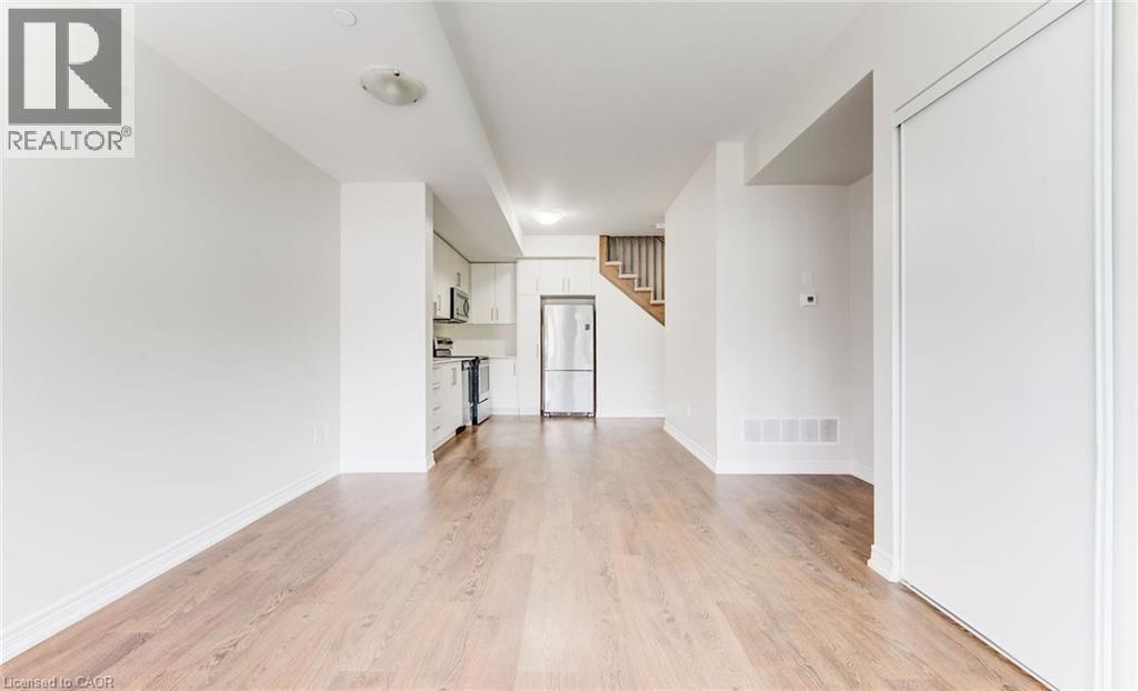 2205 Lillykin Street Unit# 4, Oakville, Ontario  L6H 7H2 - Photo 2 - 40843420