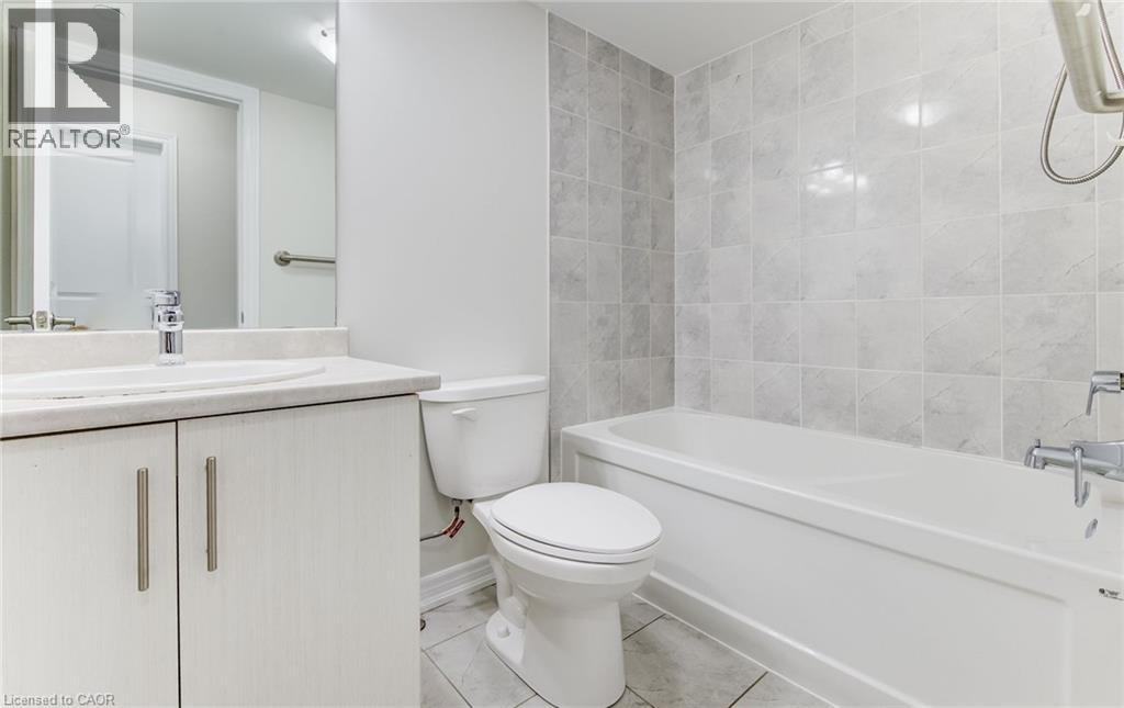 2205 Lillykin Street Unit# 4, Oakville, Ontario  L6H 7H2 - Photo 13 - 40843420