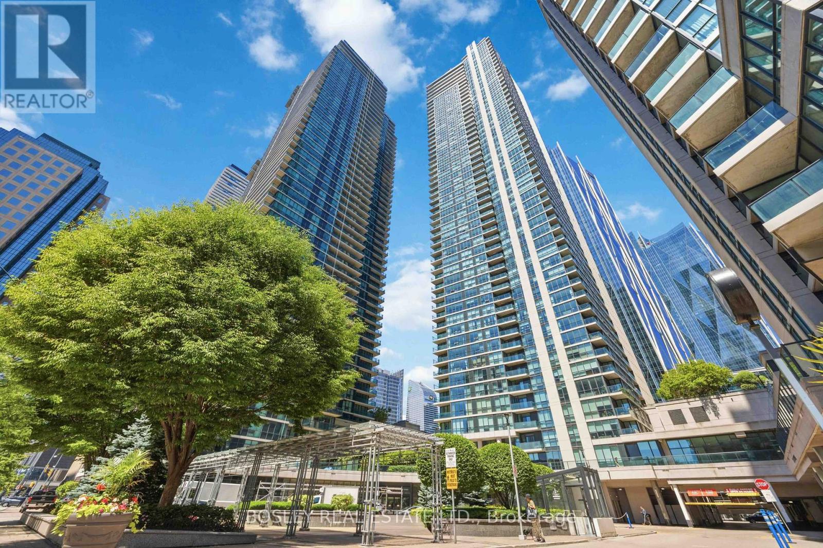 1001 - 18 Harbour Street, Toronto, Ontario  M5J 2Z6 - Photo 28 - C13499928
