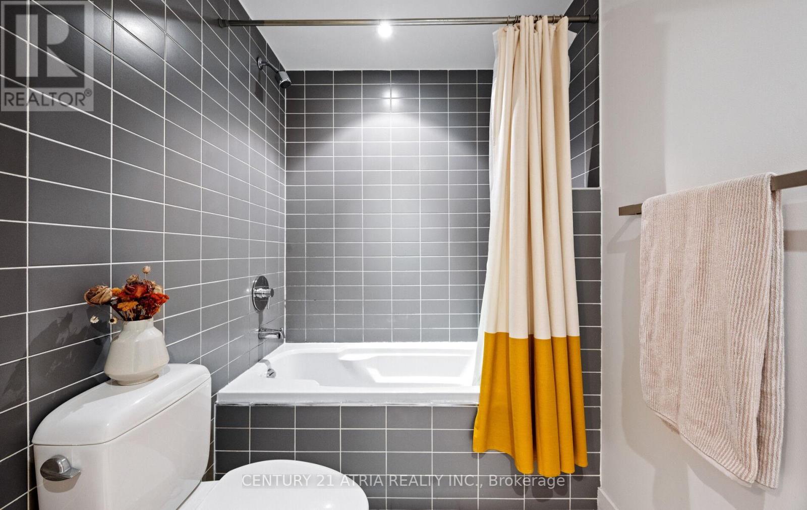 322 - 75 Portland Street, Toronto, Ontario  M5V 2M9 - Photo 18 - C13499954