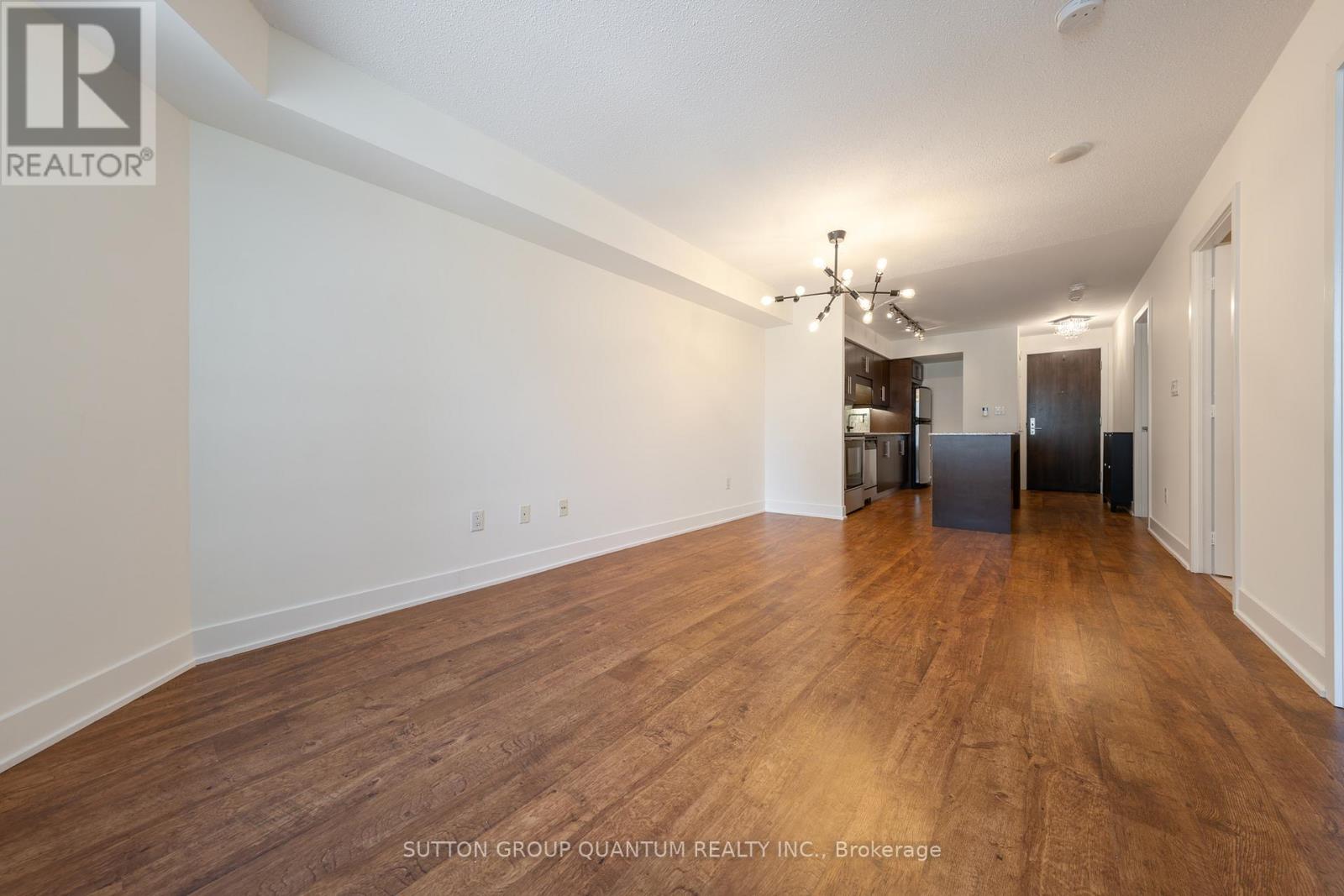1621 - 20 Blue Jays Way, Toronto, Ontario  M5V 3W6 - Photo 11 - C13500016