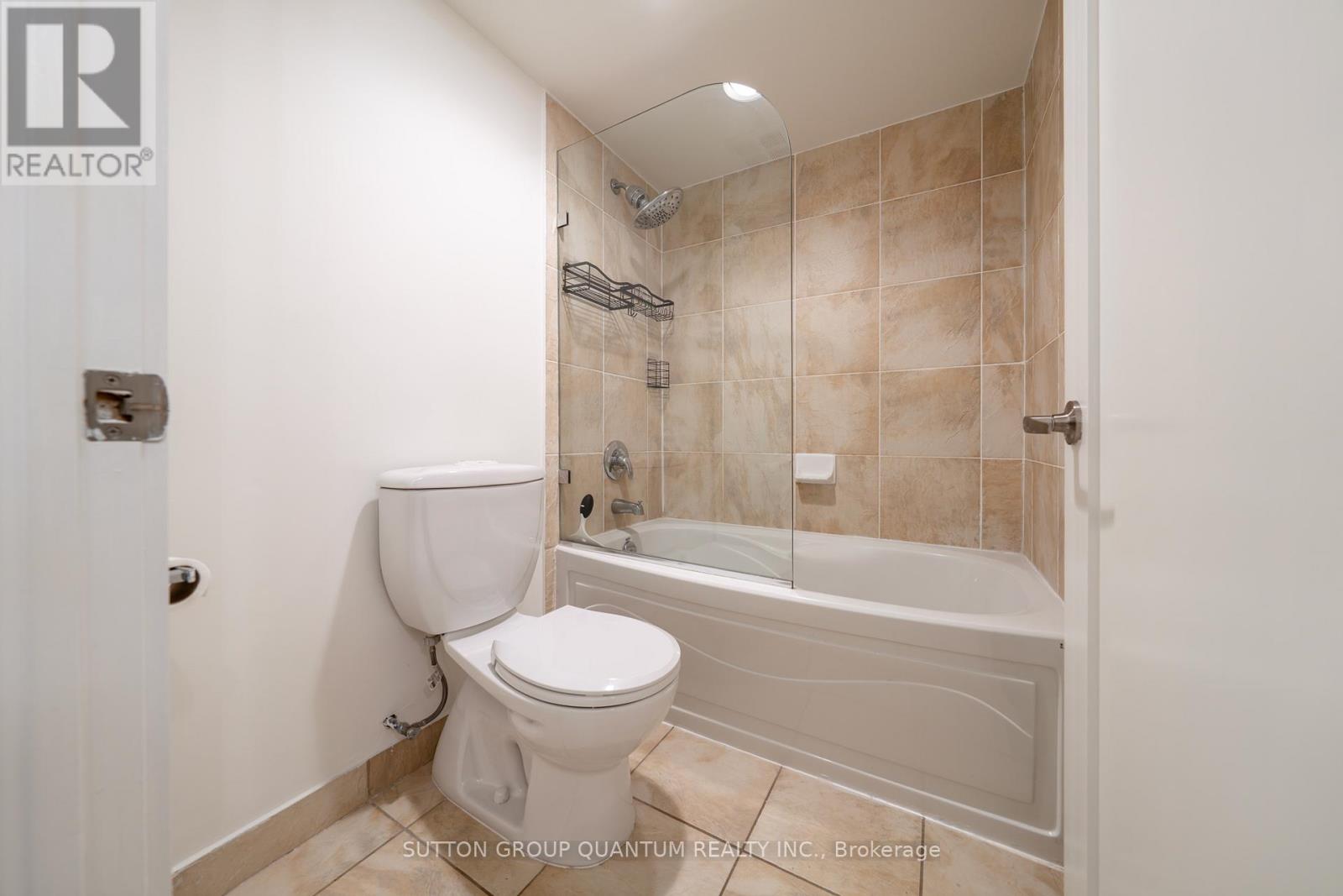 1621 - 20 Blue Jays Way, Toronto, Ontario  M5V 3W6 - Photo 15 - C13500016