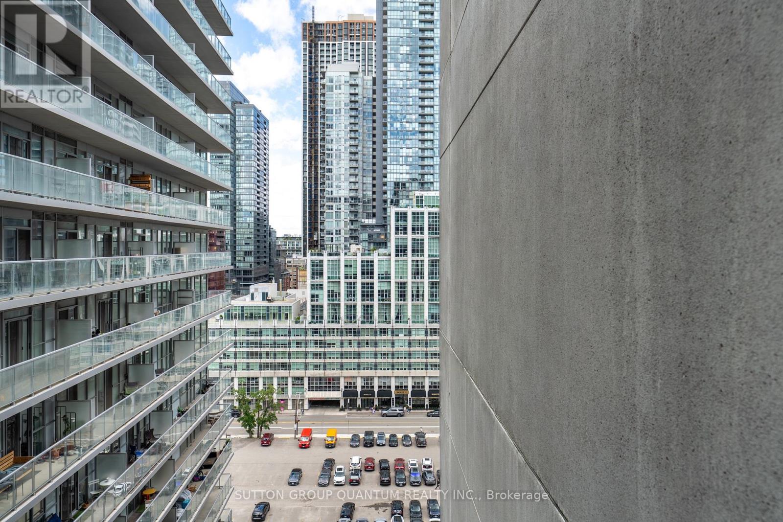 1621 - 20 Blue Jays Way, Toronto, Ontario  M5V 3W6 - Photo 19 - C13500016