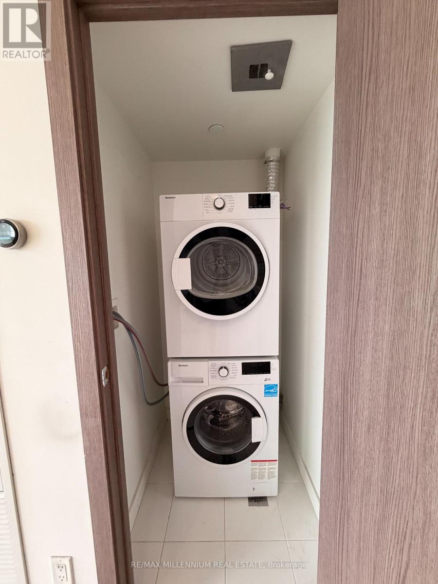 3209 - 17 Bathurst Street, Toronto, Ontario  M5V 0N1 - Photo 10 - C13500042