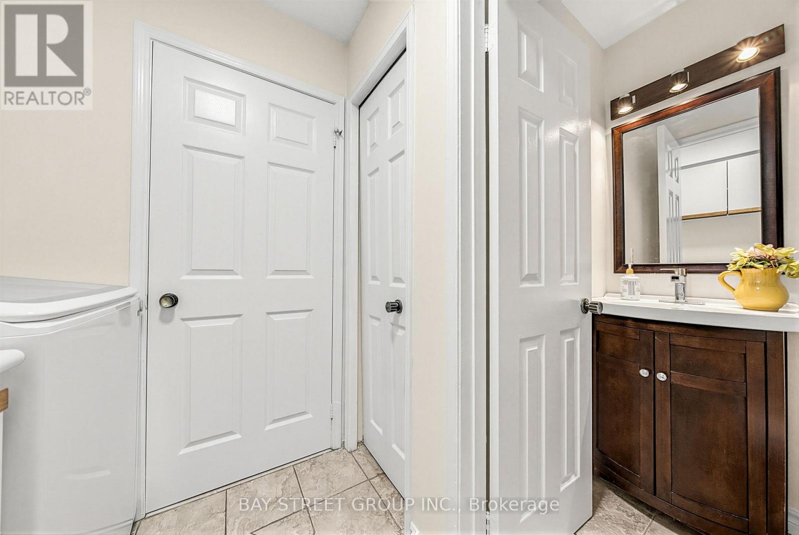 145 Sandyhook Square, Toronto, Ontario  M1W 3N6 - Photo 14 - E13499872