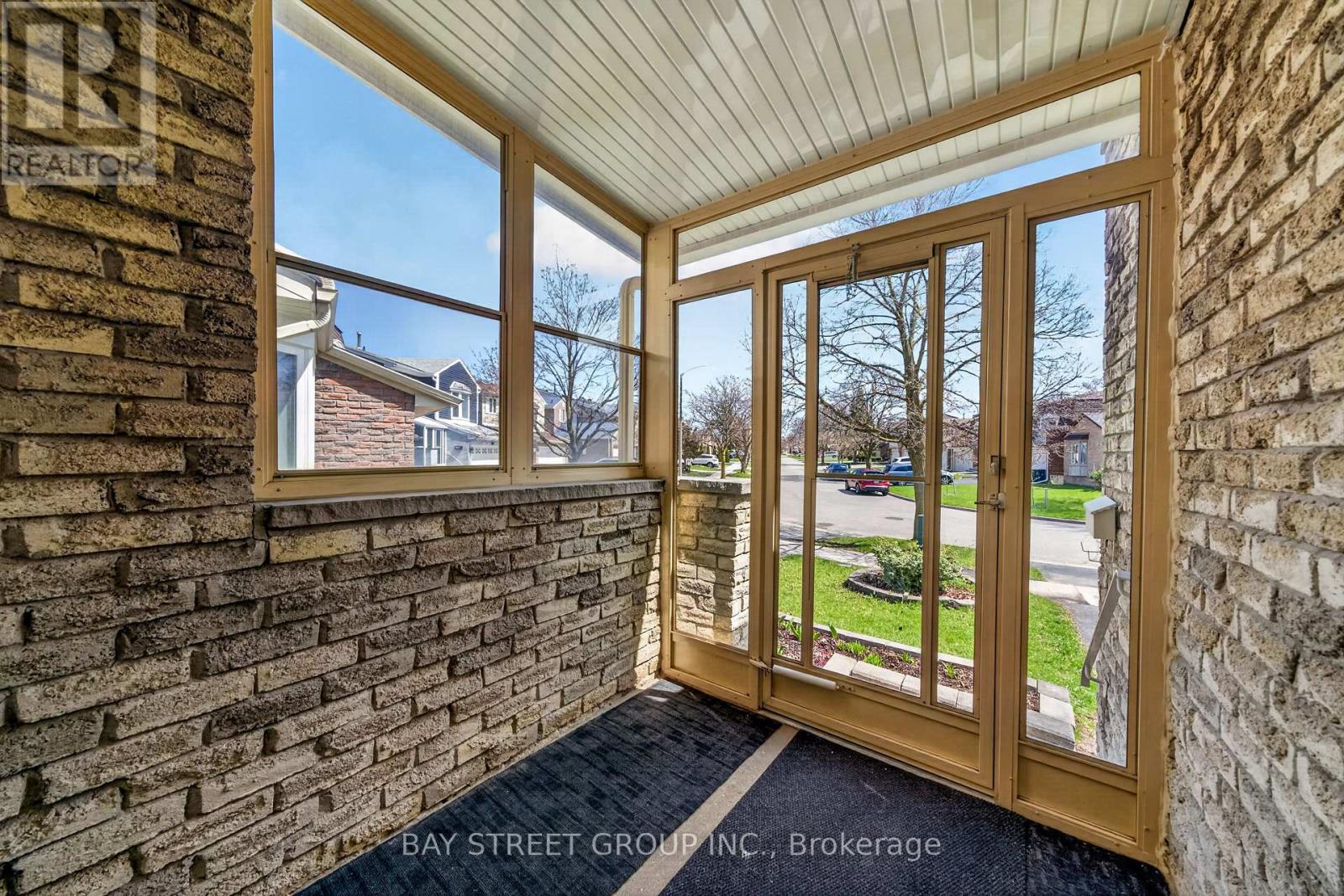 145 Sandyhook Square, Toronto, Ontario  M1W 3N6 - Photo 41 - E13499872