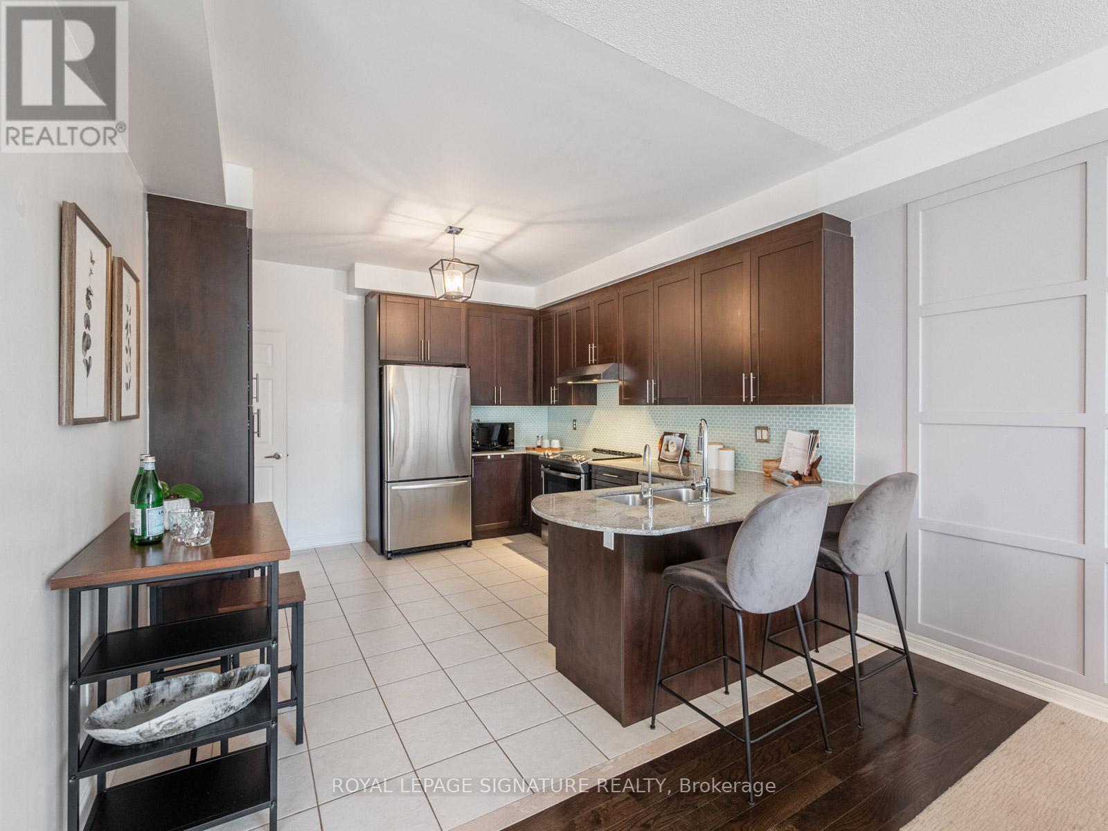 9 Mastwood Crescent, Toronto, Ontario  M1C 0B3 - Photo 11 - E13499904