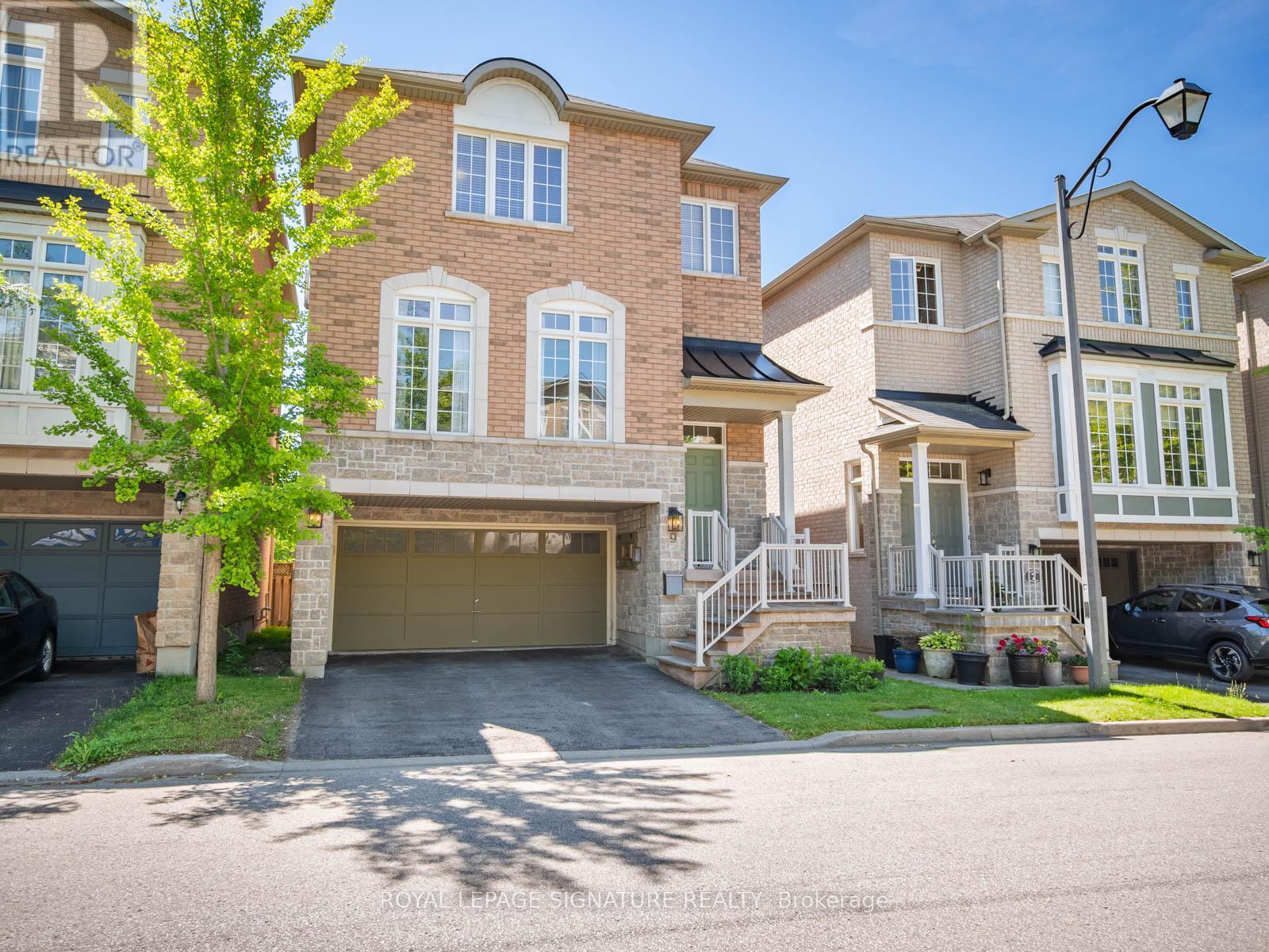 9 Mastwood Crescent, Toronto, Ontario  M1C 0B3 - Photo 2 - E13499904