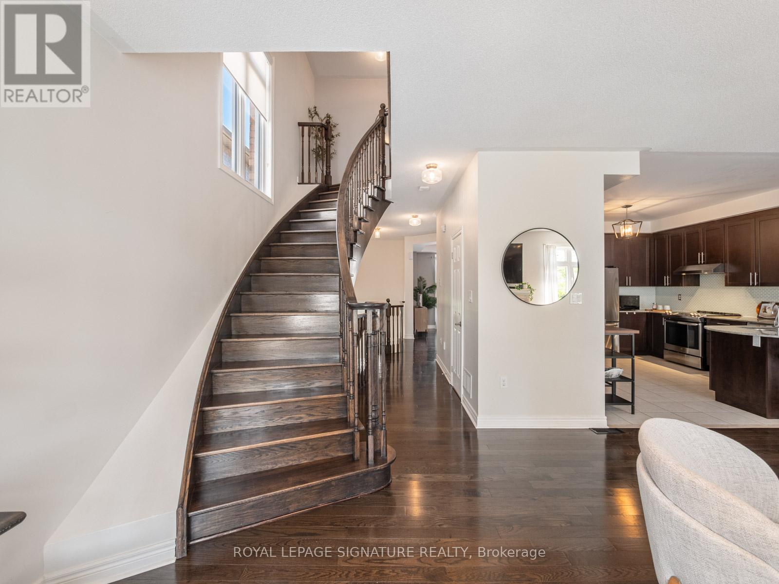 9 Mastwood Crescent, Toronto, Ontario  M1C 0B3 - Photo 22 - E13499904