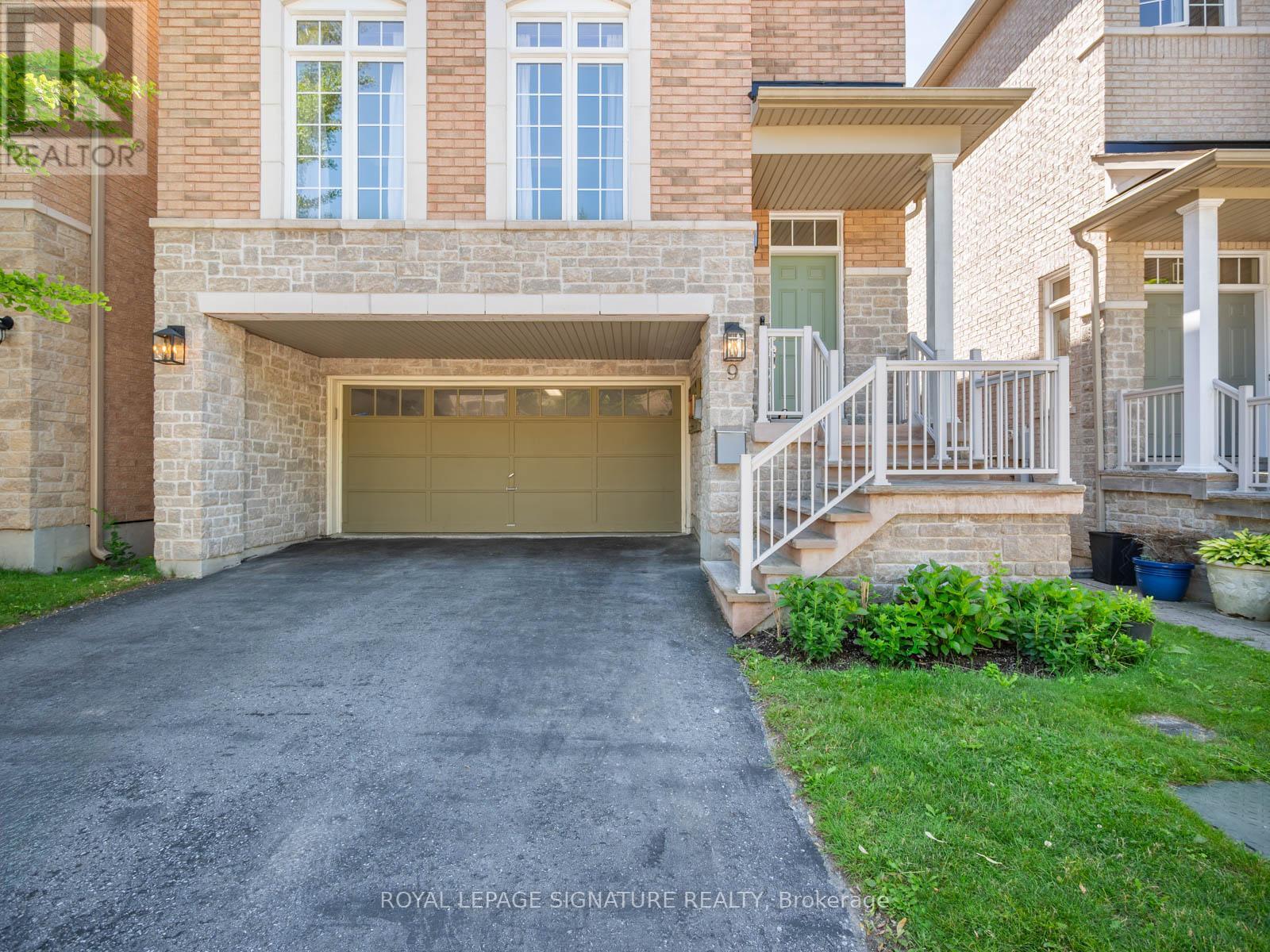 9 Mastwood Crescent, Toronto, Ontario  M1C 0B3 - Photo 3 - E13499904