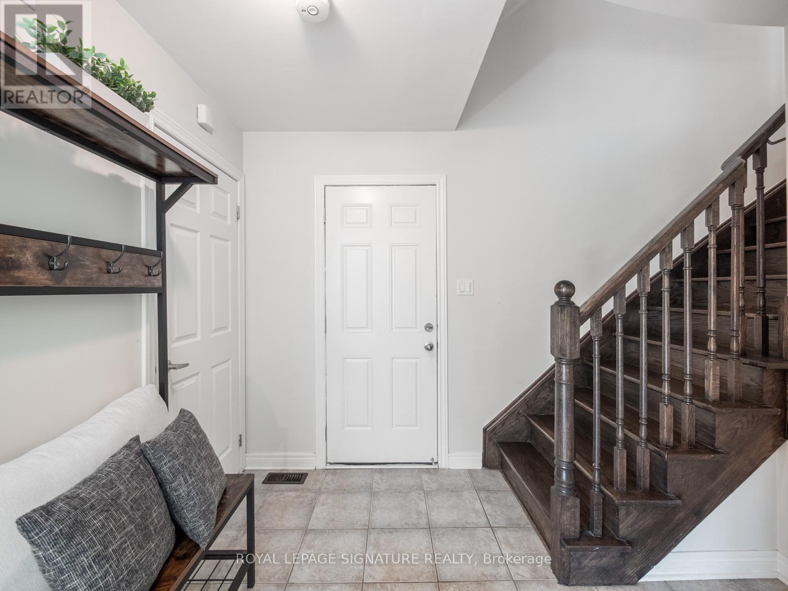 9 Mastwood Crescent, Toronto, Ontario  M1C 0B3 - Photo 35 - E13499904