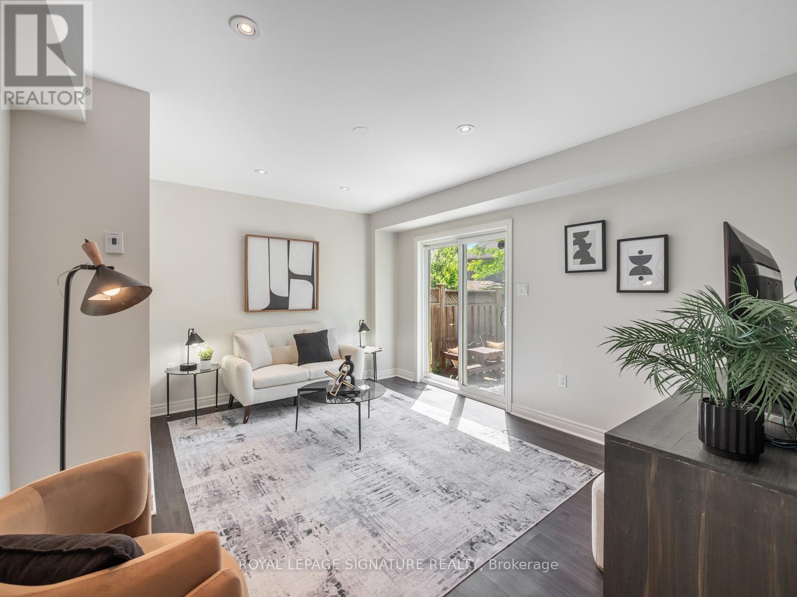 9 Mastwood Crescent, Toronto, Ontario  M1C 0B3 - Photo 36 - E13499904