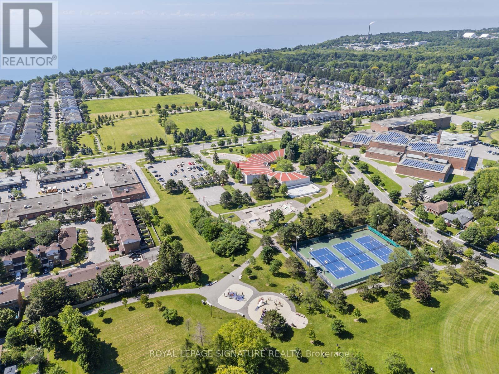 9 Mastwood Crescent, Toronto, Ontario  M1C 0B3 - Photo 48 - E13499904