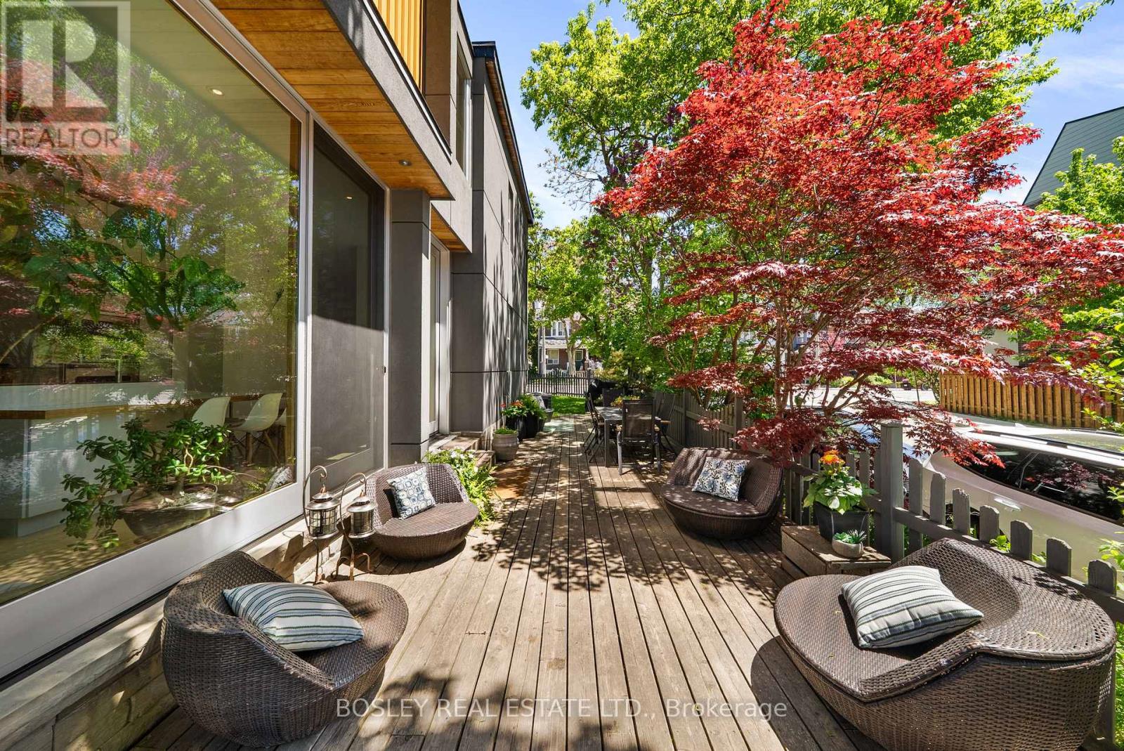 16 Dorothy Street, Toronto, Ontario  M4L 0A3 - Photo 27 - E13499944