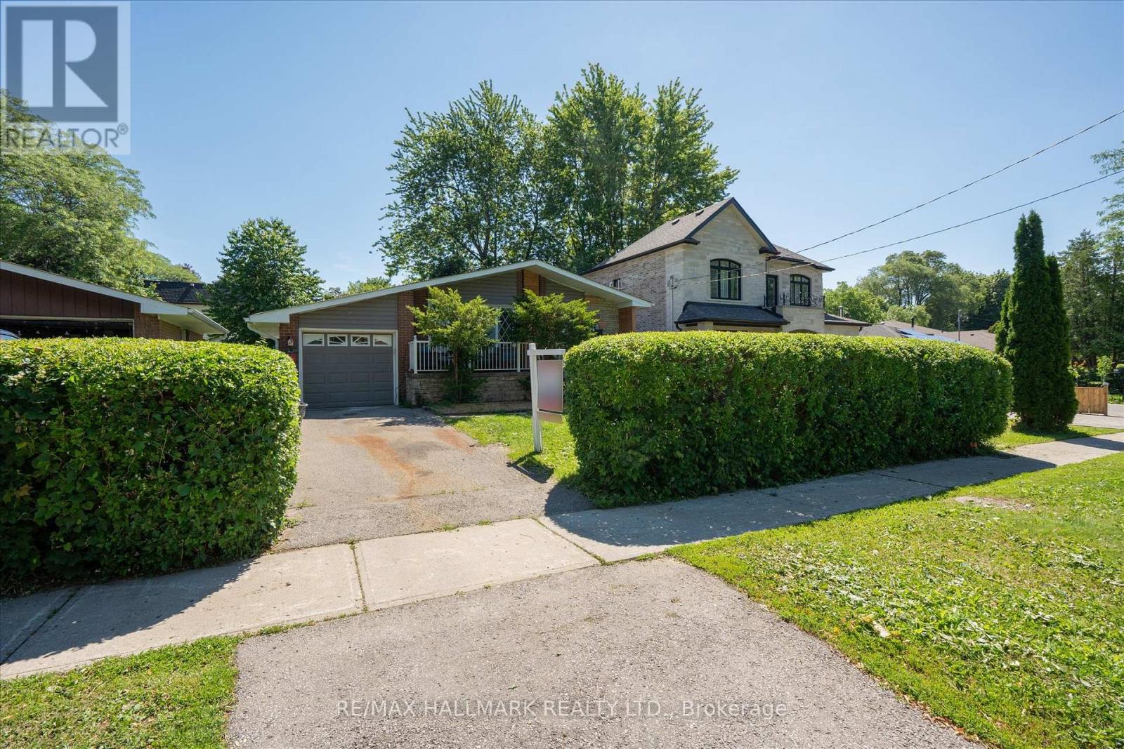171 ORTON PARK ROAD, Toronto, Ontario