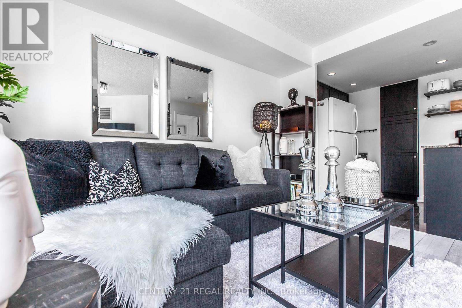 1714 - 208 Queens Quay W, Toronto, Ontario  M5J 2Y5 - Photo 10 - C13497044