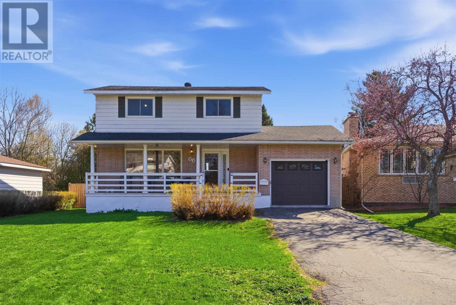 23 Shoreview CT, Sault Ste. Marie, Ontario