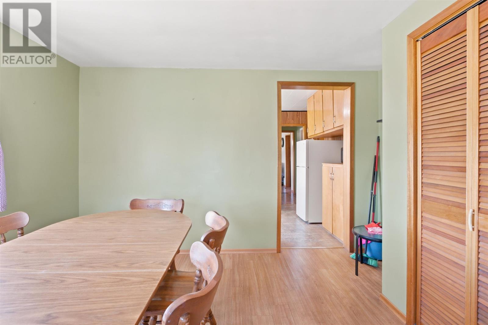 28 Queen Ave, Blind River, Ontario  P0R 1B0 - Photo 3 - SM261505