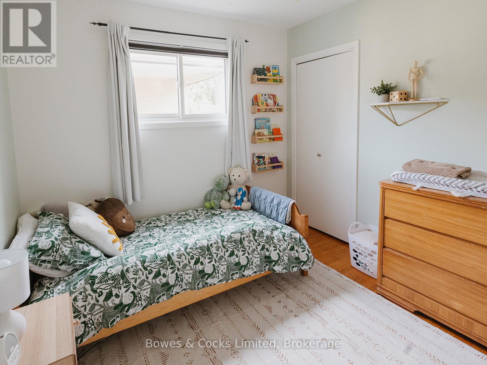 951 Ellesmere Avenue, Peterborough, Ontario  K9H 7A9 - Photo 17 - X13485940