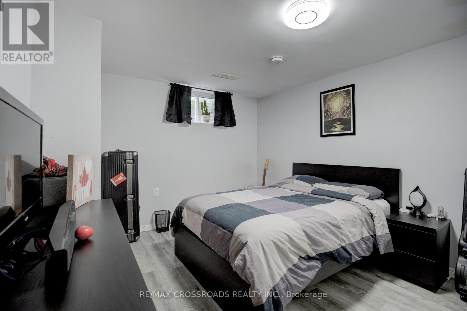 (Basement) - 2 Viceregal Court, Whitby, Ontario  L1N 6R2 - Photo 14 - E13497078