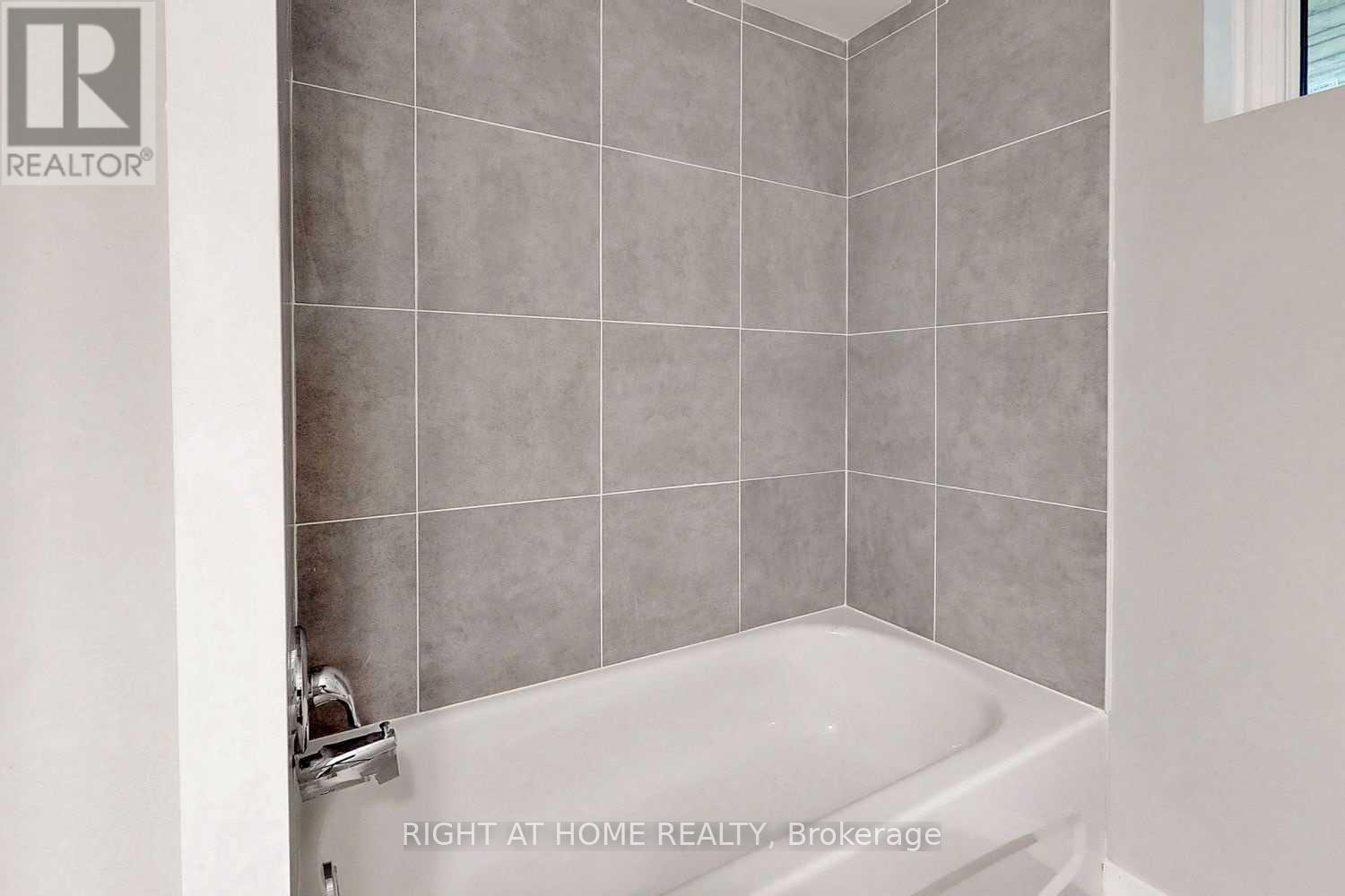 Lower - 297 Geneva Avenue, Oshawa, Ontario  L1J 1L9 - Photo 12 - E13497040
