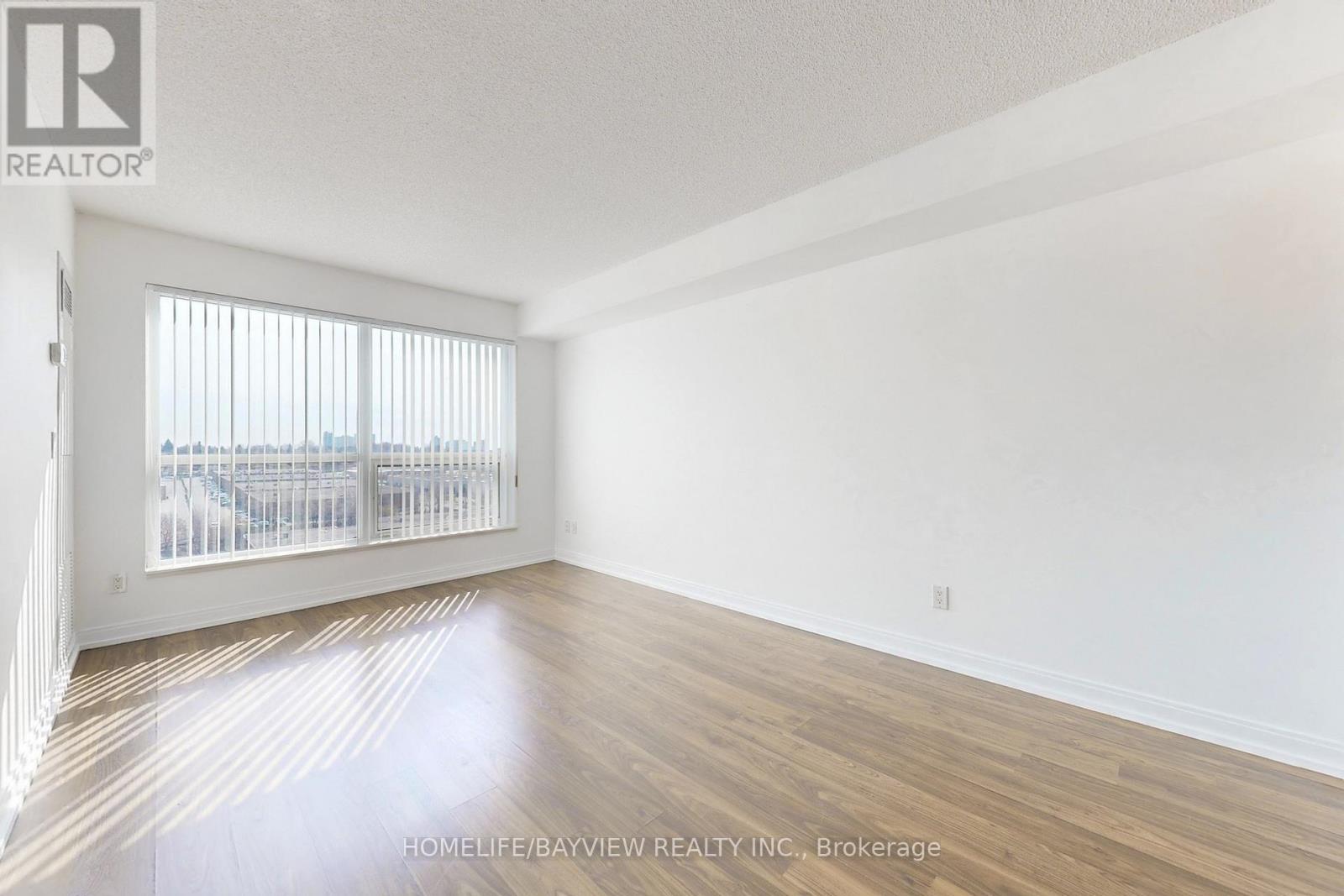711 - 181 Village Green Square, Toronto, Ontario  M1S 0K6 - Photo 5 - E13448504