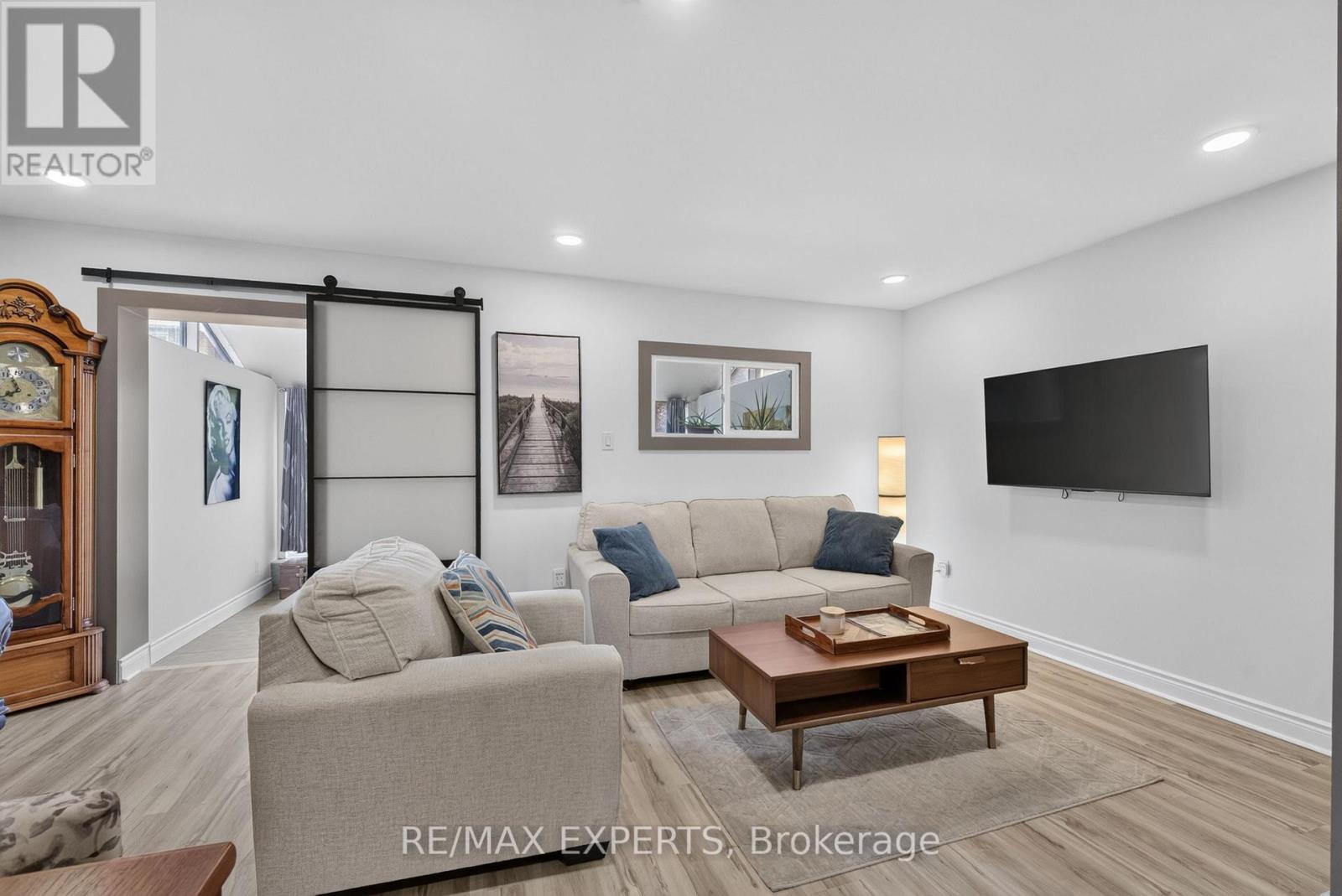 112 Andrea Lane, Vaughan, Ontario  L4L 1E7 - Photo 12 - N13499998