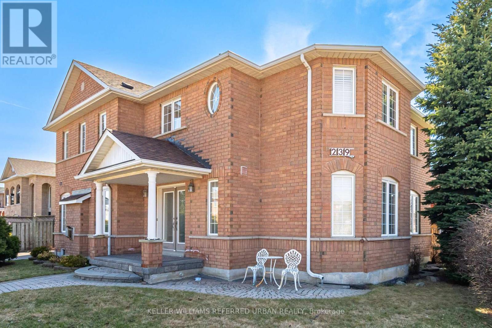 239 Drummond Drive, Vaughan, Ontario  L6A 3C1 - Photo 2 - N13500048