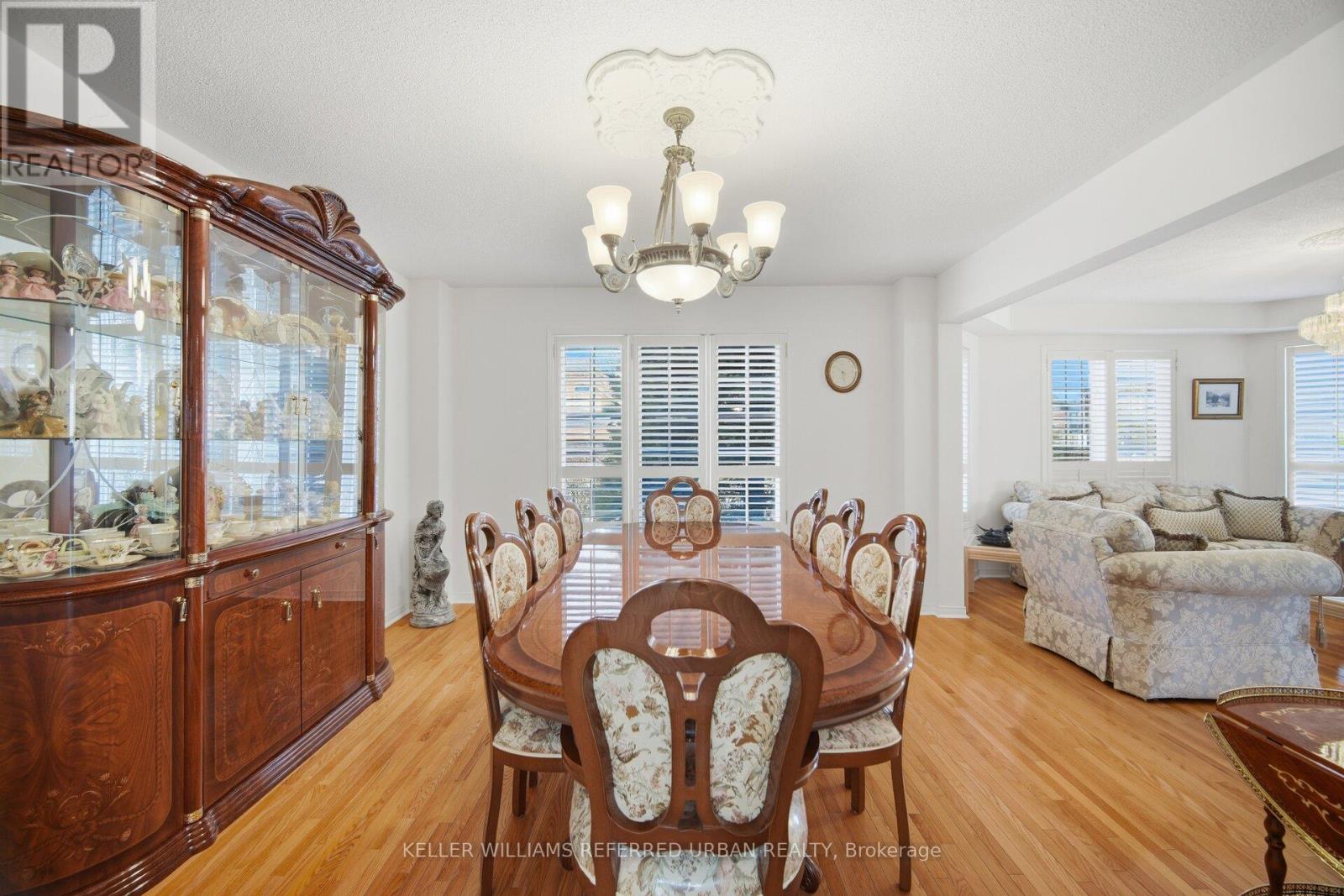 239 Drummond Drive, Vaughan, Ontario  L6A 3C1 - Photo 8 - N13500048