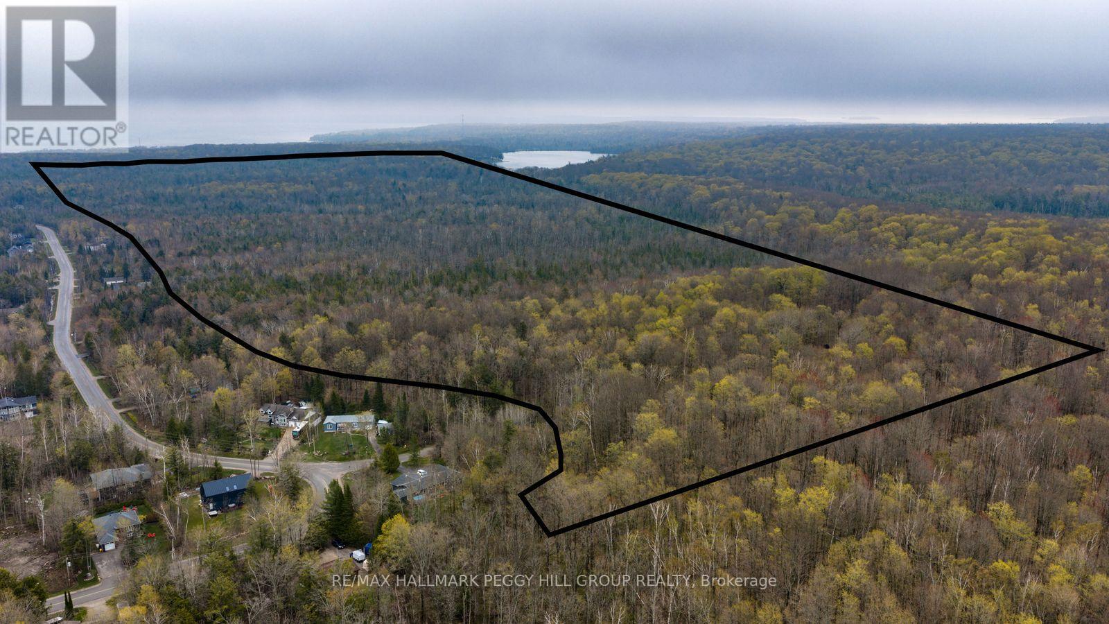 2442 Champlain Road, Tiny, Ontario  L9M 0C9 - Photo 2 - S13430994