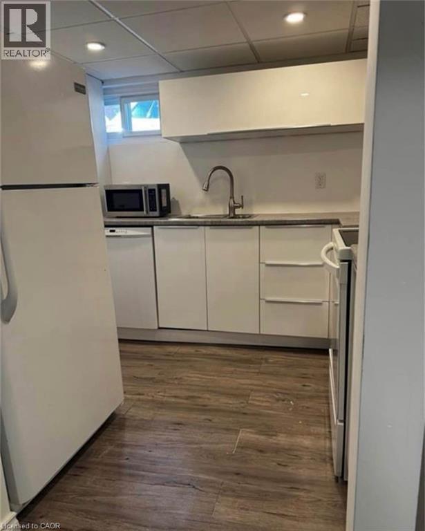 787 Upper Ottawa Street Unit# Bsmt, Hamilton, Ontario  L8T 3T8 - Photo 4 - 40834887