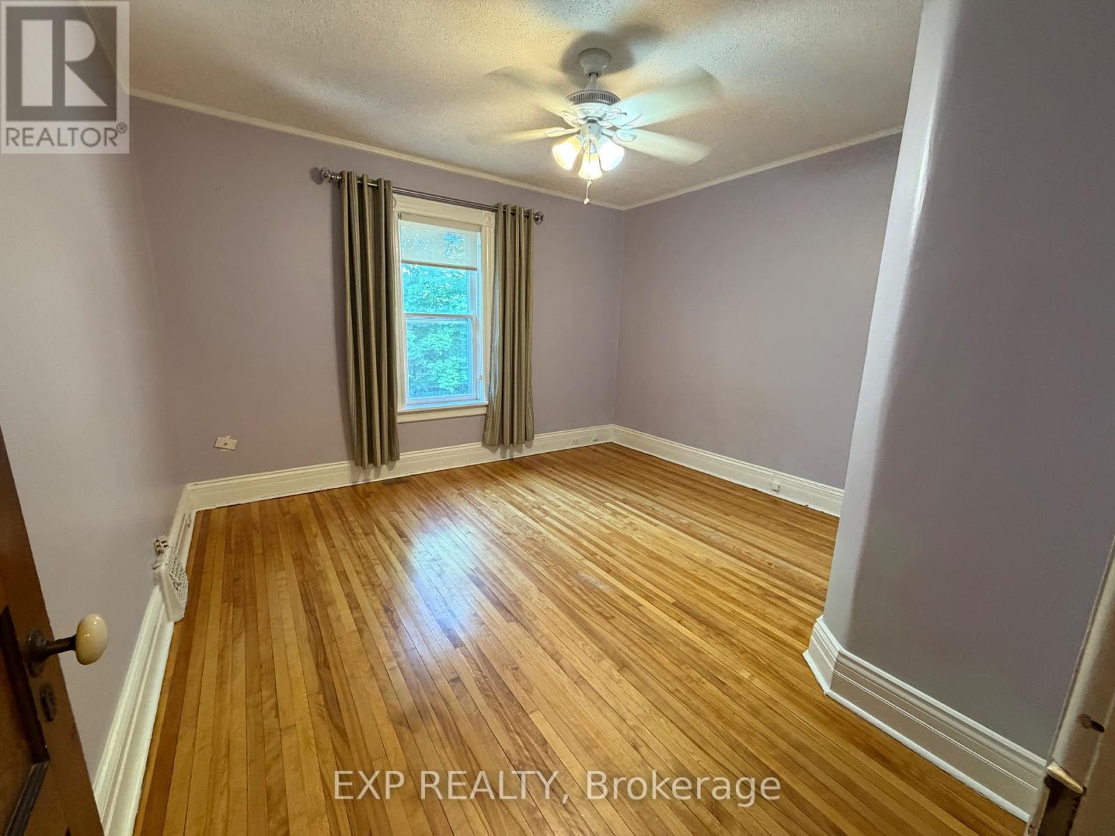 Upper - 52 First Street, Orangeville, Ontario  L9W 2E2 - Photo 11 - W13499804