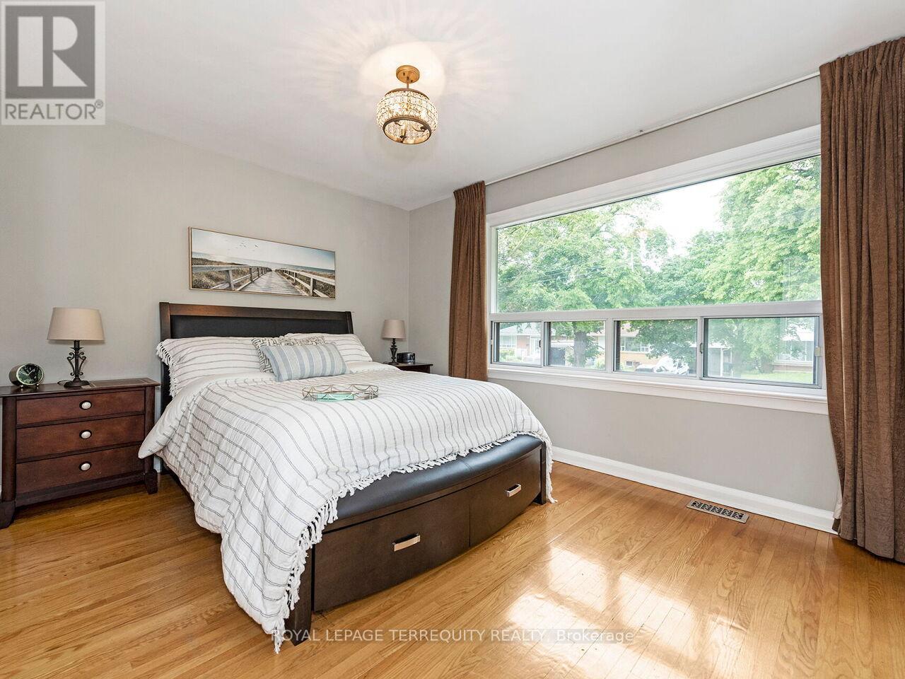33 Ludgate Road, Toronto, Ontario  M9W 2Y2 - Photo 18 - W13499828