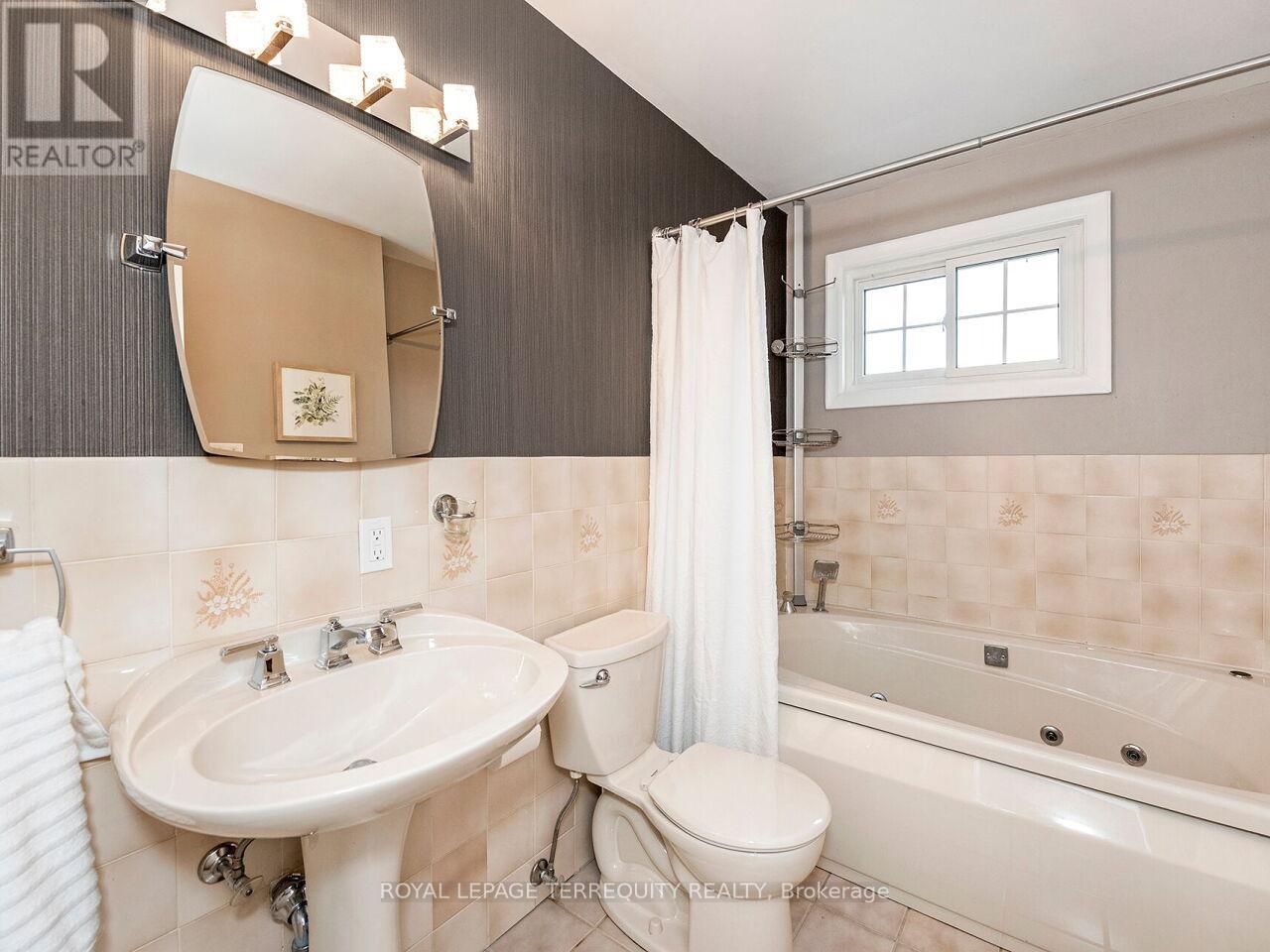 33 Ludgate Road, Toronto, Ontario  M9W 2Y2 - Photo 20 - W13499828