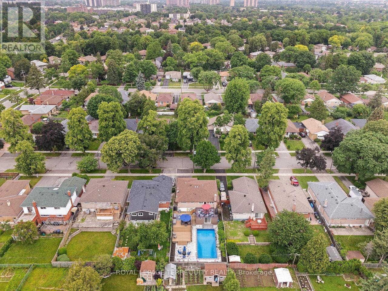 33 Ludgate Road, Toronto, Ontario  M9W 2Y2 - Photo 39 - W13499828