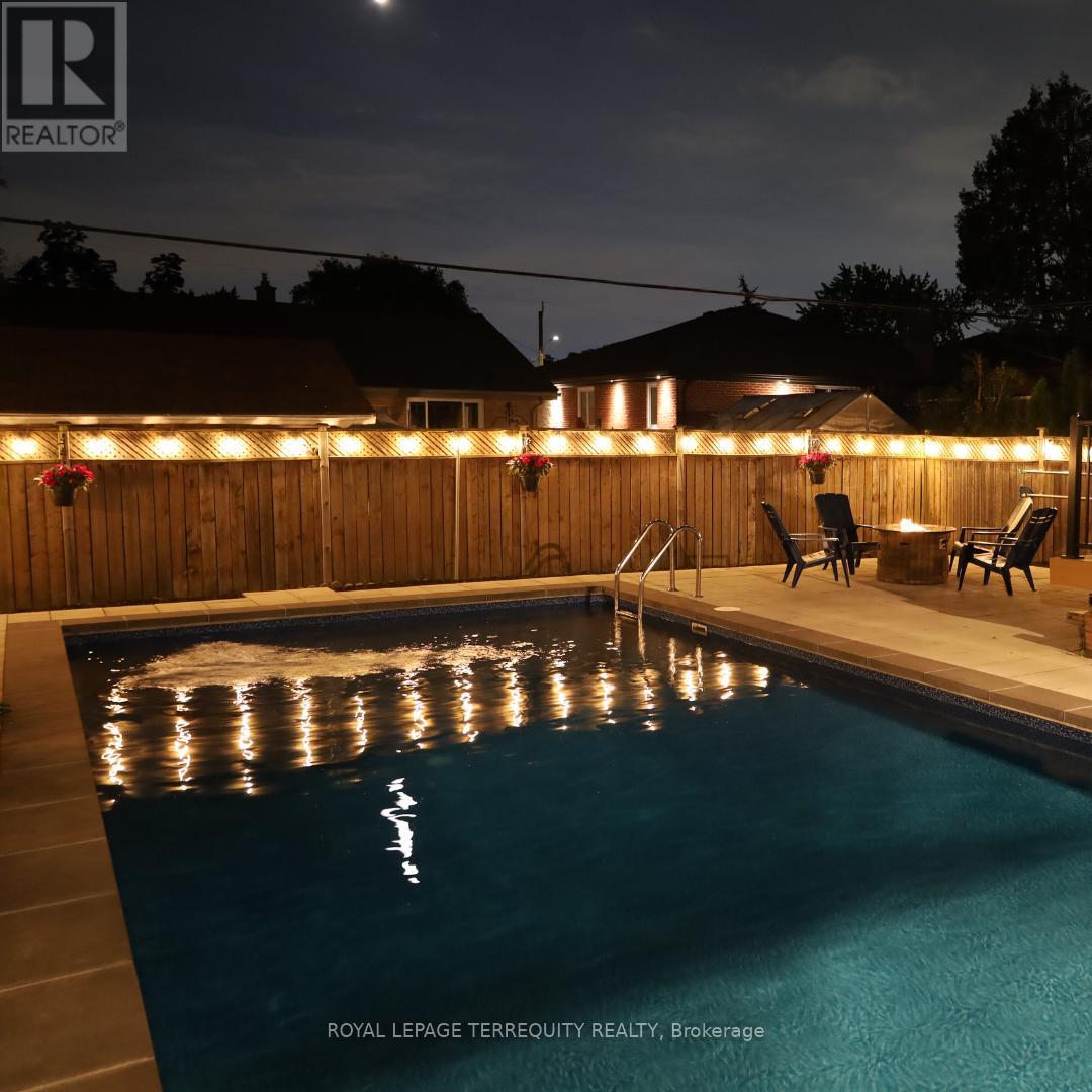 33 Ludgate Road, Toronto, Ontario  M9W 2Y2 - Photo 4 - W13499828