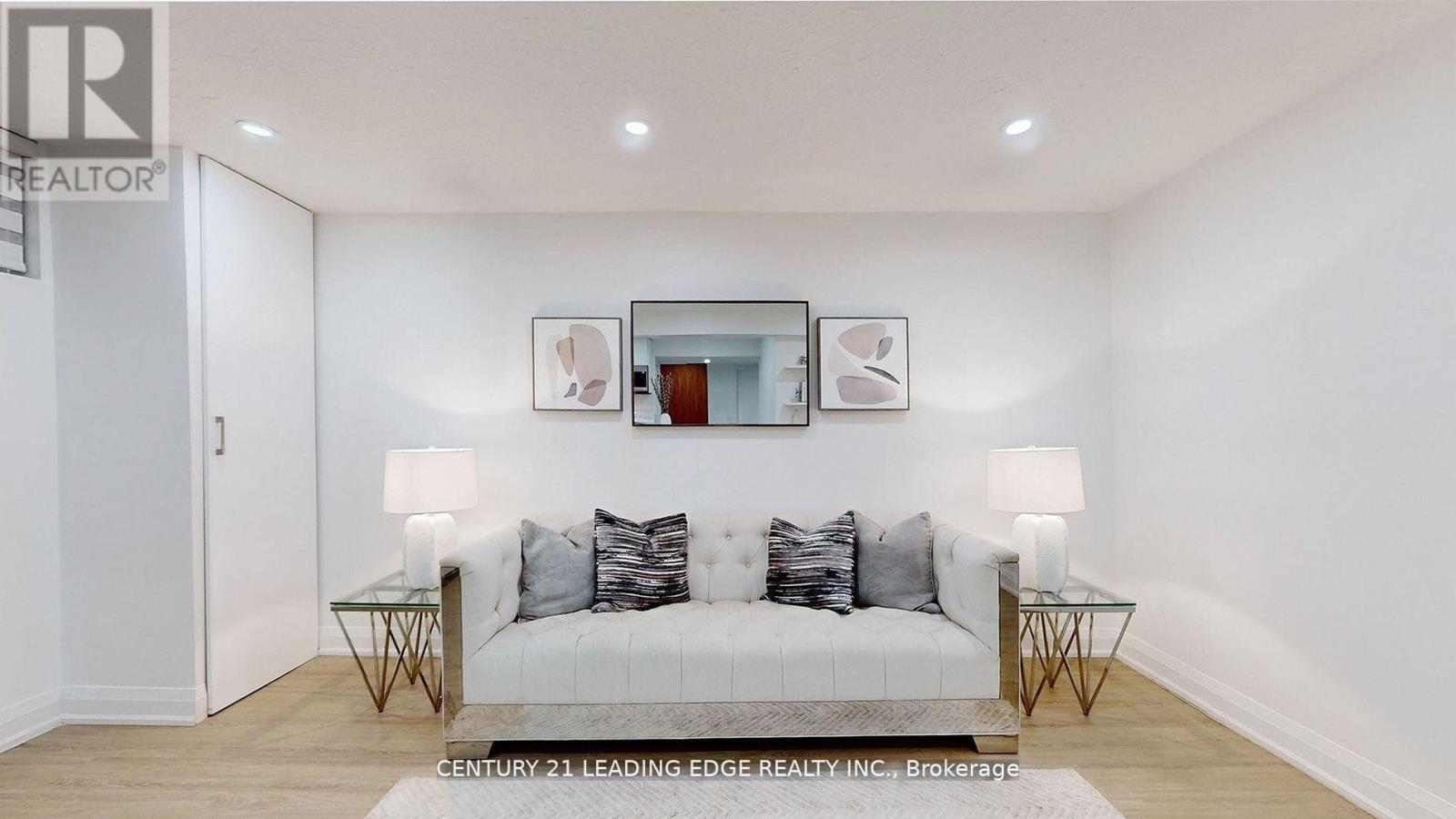 3070 O'hagan Drive, Mississauga, Ontario  L5C 2C5 - Photo 20 - W13499876