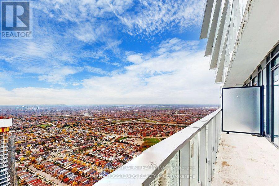 5804 - 3900 Confederation Parkway, Mississauga, Ontario  L5B 0M3 - Photo 17 - W13500028