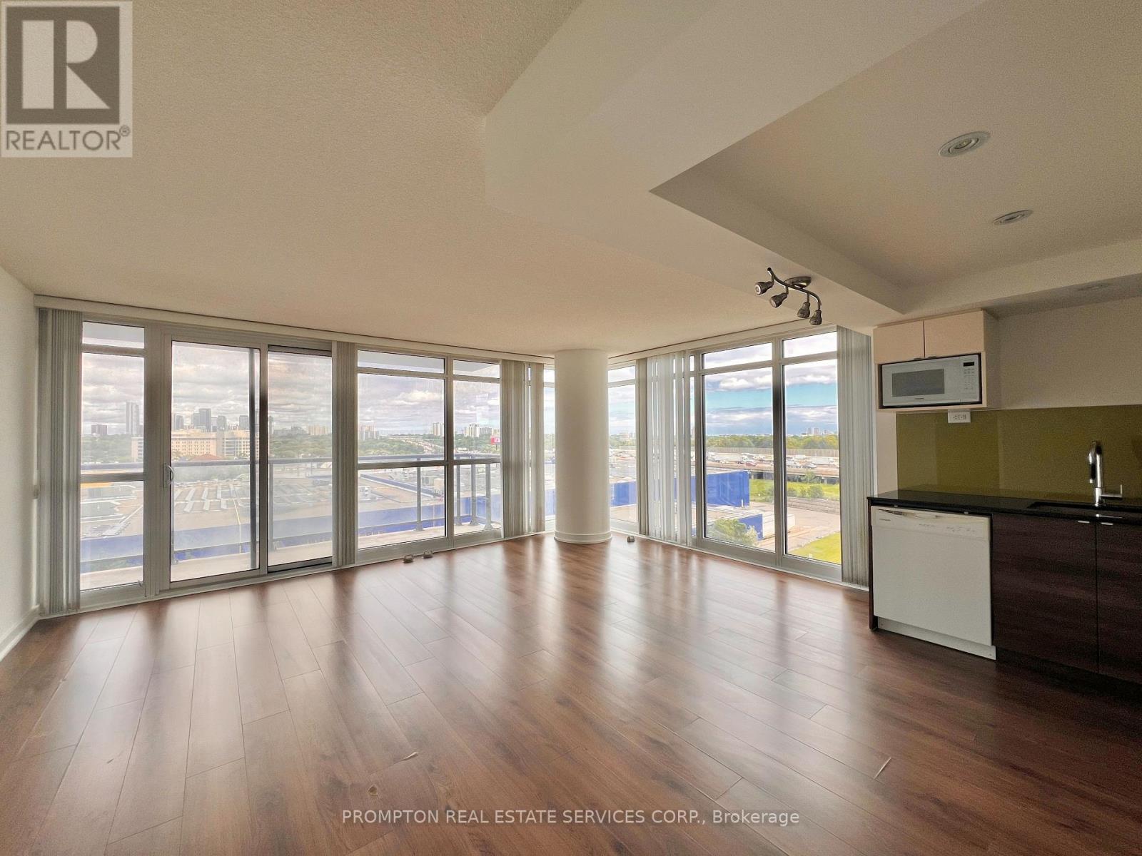608 - 121 Mcmahon Drive, Toronto, Ontario  M2K 0C1 - Photo 3 - C13478620