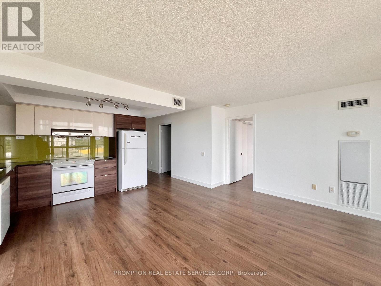 608 - 121 Mcmahon Drive, Toronto, Ontario  M2K 0C1 - Photo 6 - C13478620