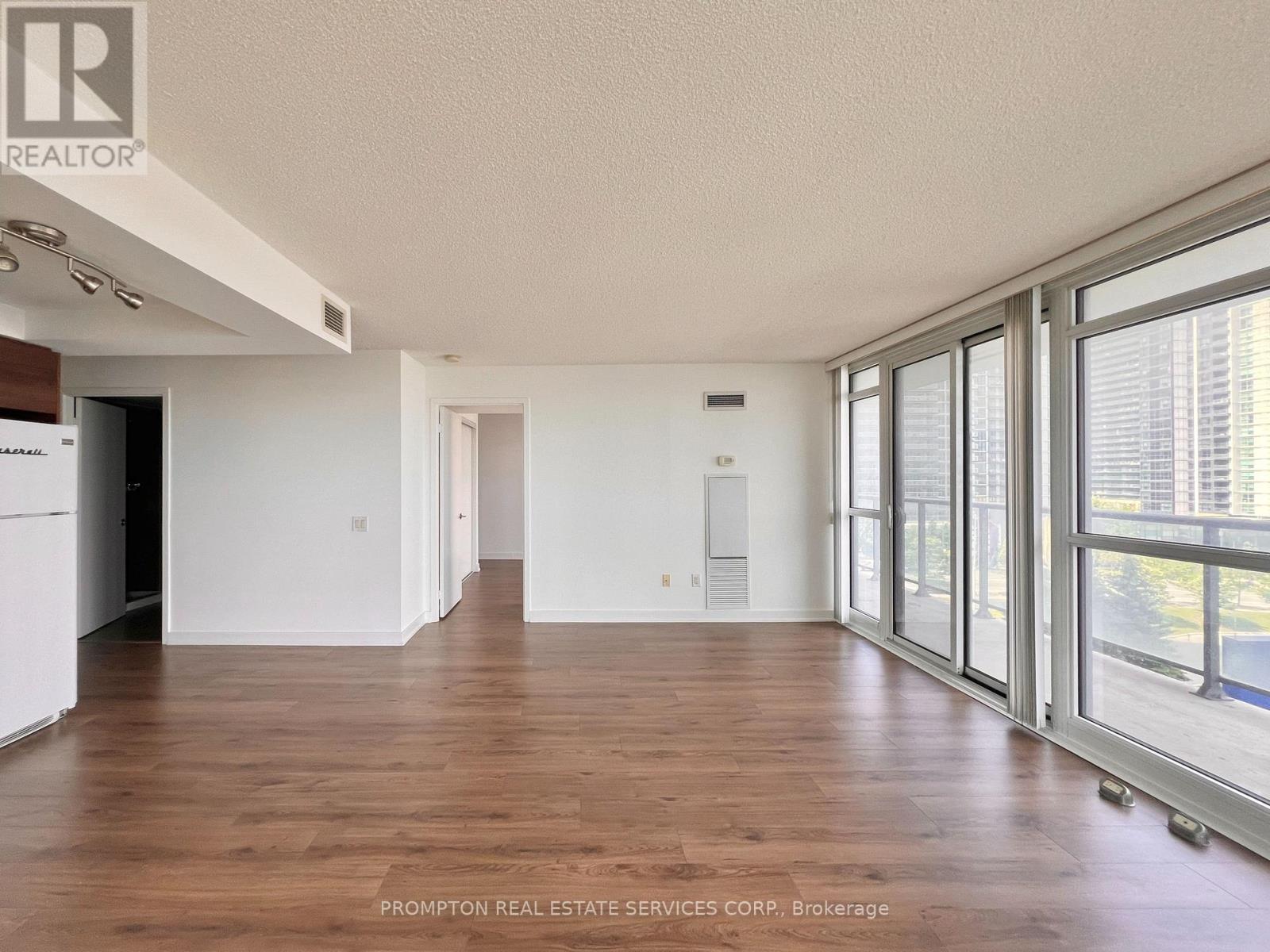 608 - 121 Mcmahon Drive, Toronto, Ontario  M2K 0C1 - Photo 8 - C13478620