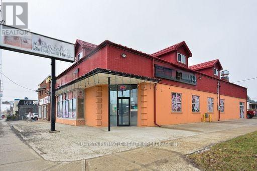 1682 DUNDAS STREET, London East, Ontario